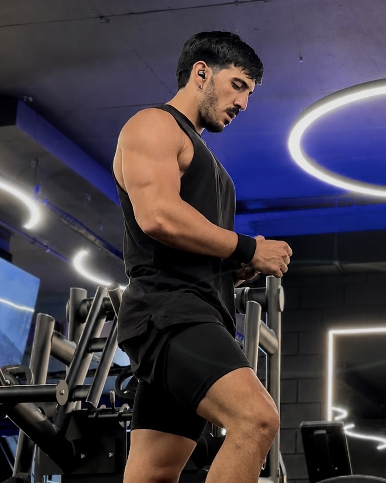 Matías Pérez entrenando